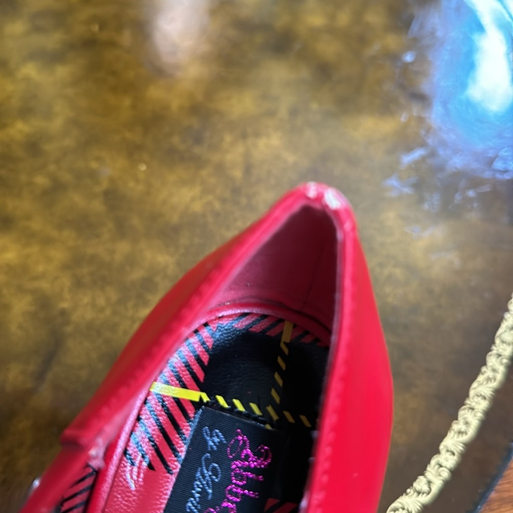 Abbey Dawn by Avril Lavigne Holly Chart Topper platform pump red US 8.5 USED - Picture 6 of 9